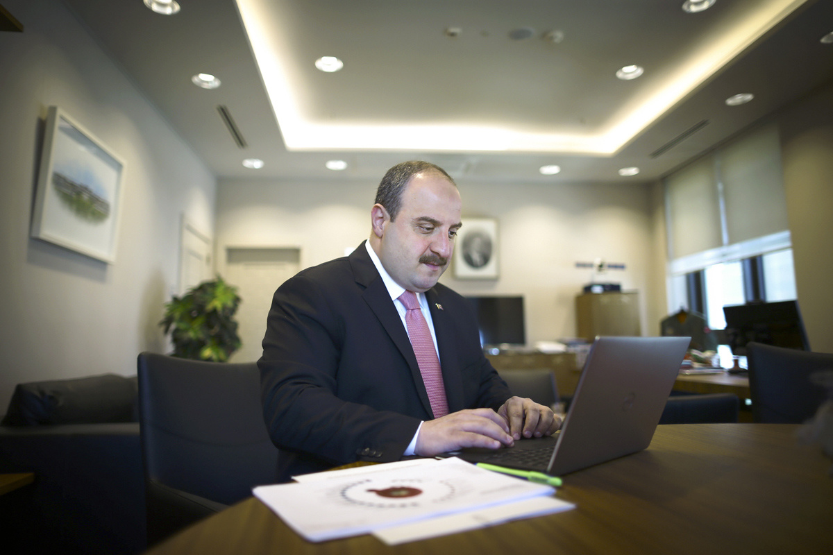 Bakan Varank Trabzon'a geliyor
