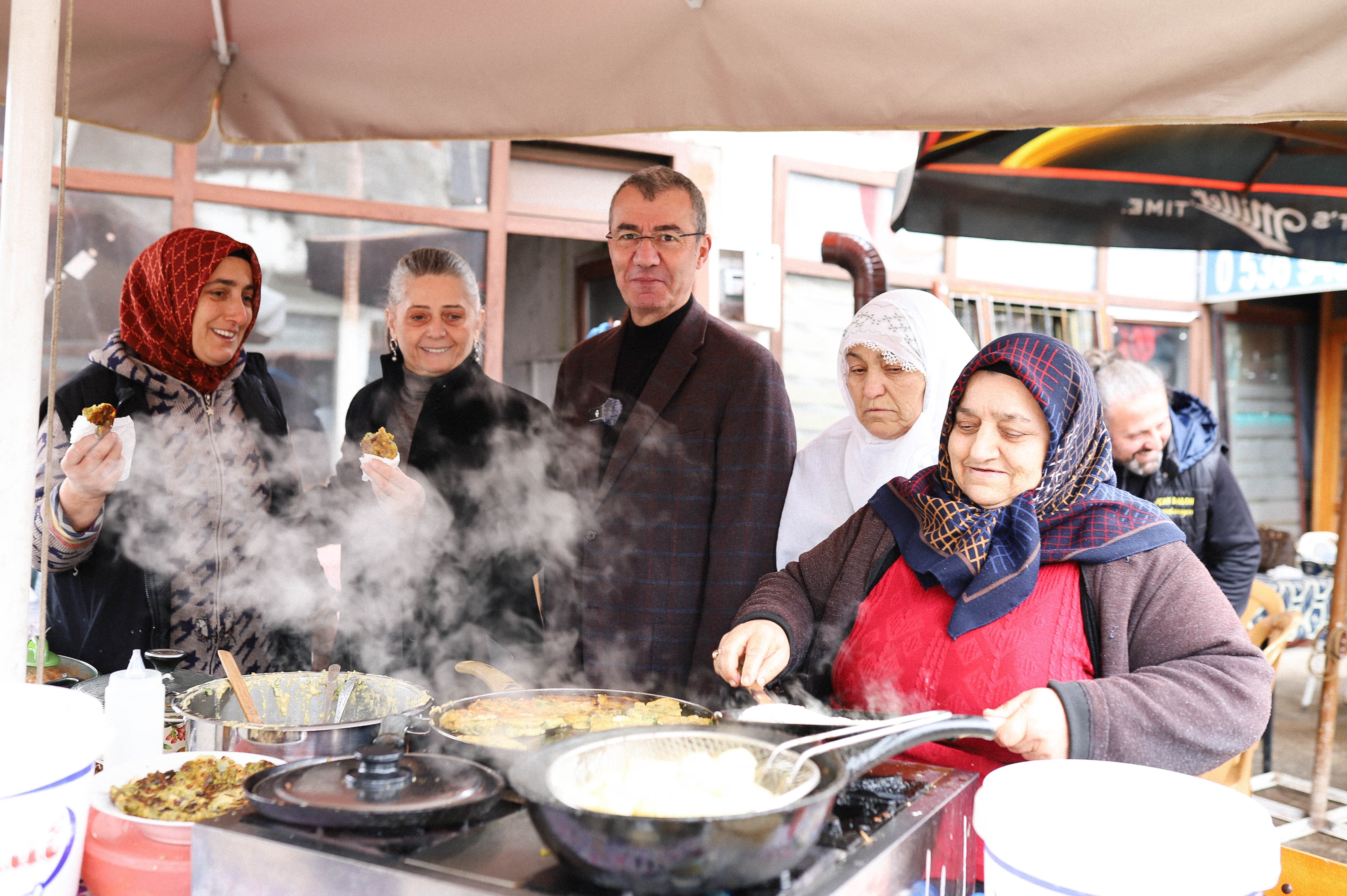 CHP Trabzon Büyükşehir Belediye Başkan adayı Saral: Hep Birlikte Kazanacağız