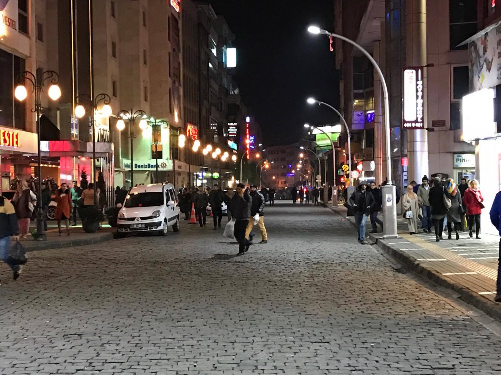 Maraş Caddesi Trafiğe Kapatılıyor